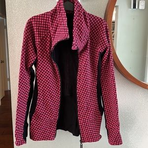 Lululemon fleece jacket Sz. 6
